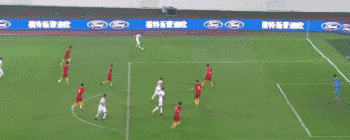 米特洛维奇头球进球