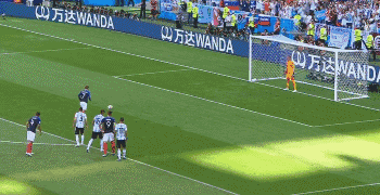 格列兹曼一蹴而就