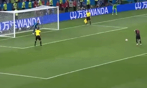 维达抽射左侧把球打进