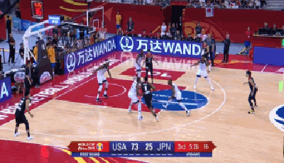 八村塁隔扣特纳