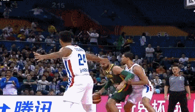 瓦兰丘纳斯内线强杀