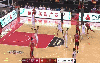 点燃主场激情！拜克斯假突真传沈梓捷飞身扣篮