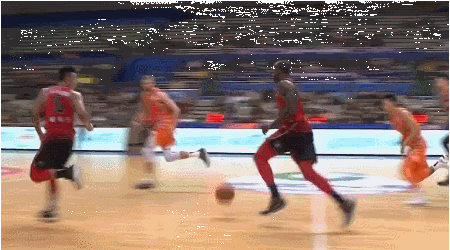  穆罕默德快攻隔扣锁定今日五佳球