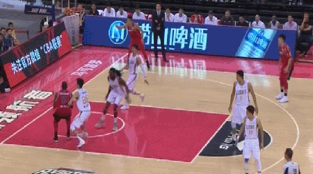 半兽人送穆罕默德残暴钉板大帽