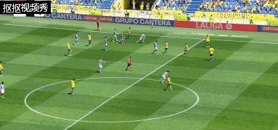 久保健英越位在先破门无效