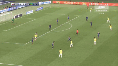 马丁内利小角度破门，日本0-2巴西