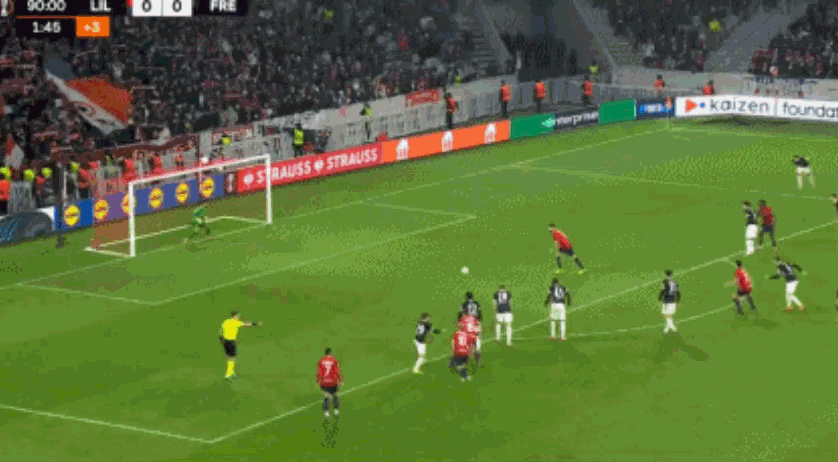 吉鲁点射破门绝杀，里尔1-0弗赖堡