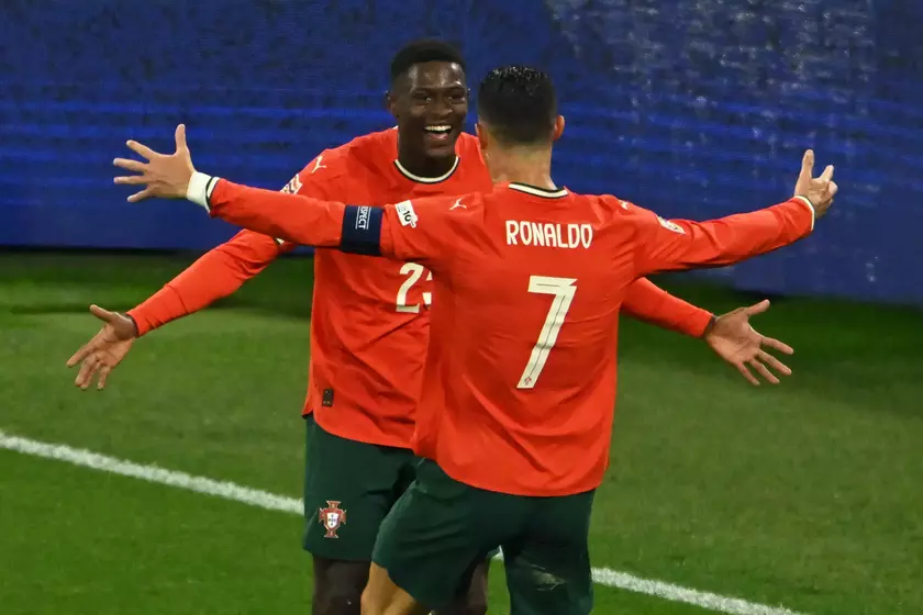 努诺·门德斯与C罗