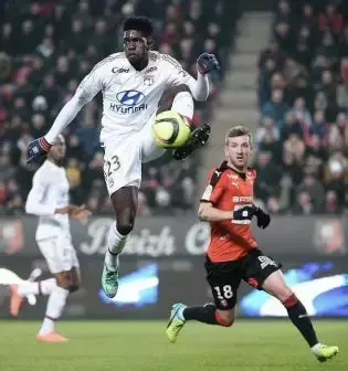 里昂出道，天赋尽现