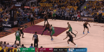 塔图姆跳投命中