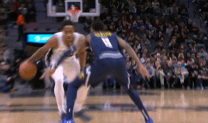 马刺队德罗赞转身上篮2+1一气呵成