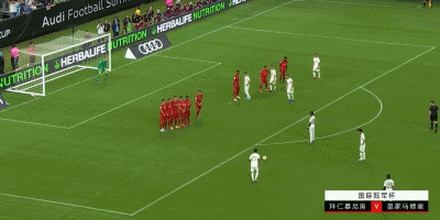 罗德里戈任意球破门