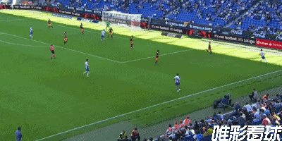 武磊传中制造机会