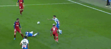 埃斯皮诺萨送礼