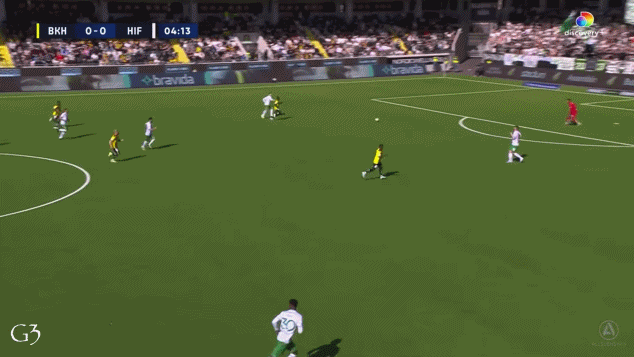 哈马比门将经典眼瞎，将点球点看成皮球