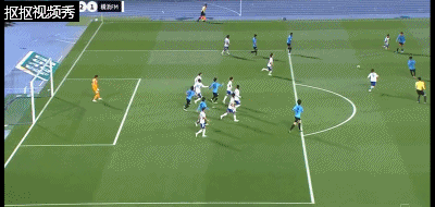 川崎前锋头球没发上力偏出球门