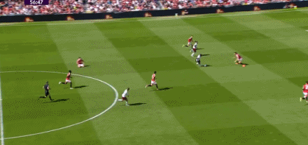 第26分钟，绍切克破门，西汉姆联1-0曼联 