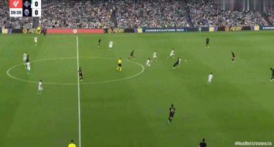 第42分钟，麦克托米奈破僵，那不勒斯1-0