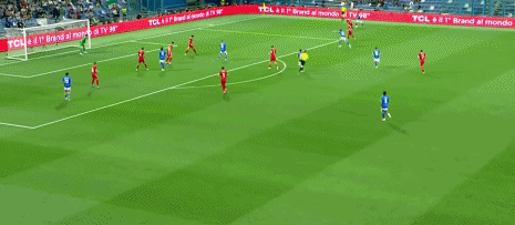 第50分钟，坎比亚索破门，意大利2-0