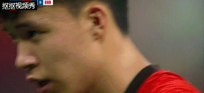 王钰栋操刀主罚命中点球，中国1-0巴林