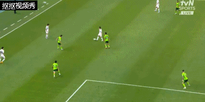 江原FC凌空抽射被全北现代门将金祯勋扑出