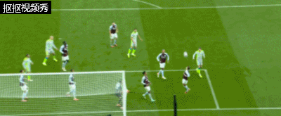 萨维尼奥两连击被挡出