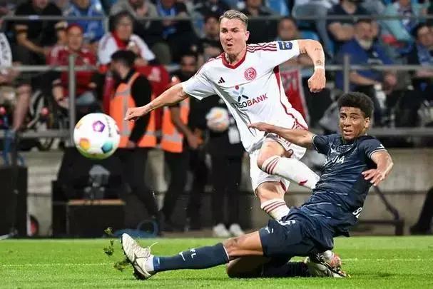 德乙是什么时候成立的