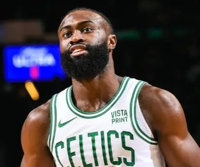 凯尔特人vs雄鹿首发阵容有哪些球员