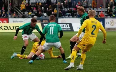 芬超赛季结束后降级多少支球队