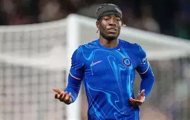 切尔西扎心了！这两人确实同价不同命