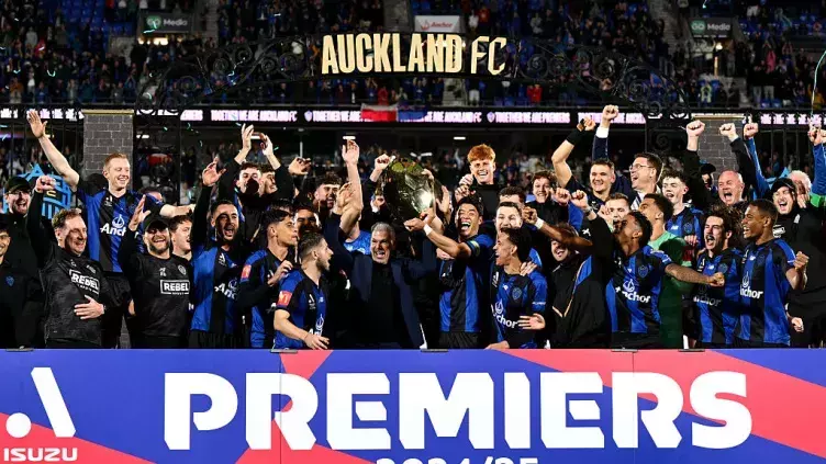 奥克兰FC上赛季获得常规赛冠军