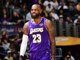 詹姆斯淡然回应NBA杯出局：不在乎结果，只享受篮球 